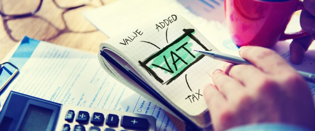 When should a compnay become VAT registered